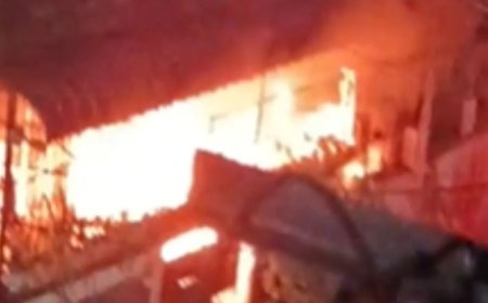 गाजियाबाद में आधी रात BJP नेता के घर भीषण आग, लगातार धमाकों से मचा हड़कंप, परिवार ने लगाया हत्या की साजिश का आरोप