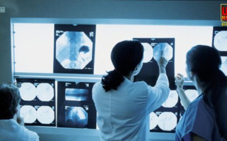 जिला अस्पताल में वसूली का खुलासा, एक्सरे टेक्नीशियन पर 100 रुपये घूस लेने का मुकदमा दर्ज