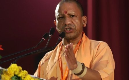 अनर्गल बयानबाजी छोड़े, नहीं तो… विधान परिषद में गरजे सीएम योगी, सपा-कांग्रेस को दी कड़ी चेतावनी