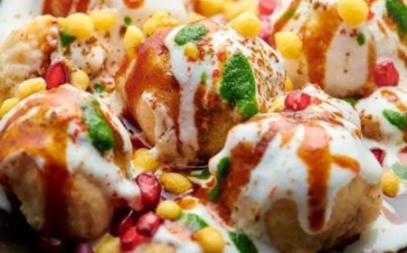 घर पर बनाएं नरम और स्वादिष्ट दही वड़े, जानिए आसान स्टेप बाय स्टेप रेसिपी