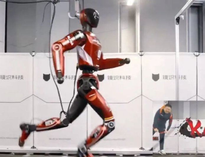 उसैन बोल्ट से भी तेज दौड़ा रोबोट, चीनी कंपनी के वीडियो ने मचाई सनसनी
