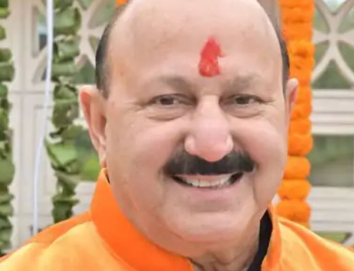 पलिया विधायक रोमी साहनी बने जिला स्तरीय विकास कार्य अनुश्रवण समिति के अध्यक्ष