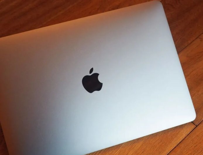 मार्च में आ सकता है एप्पल का सस्ता MacBook, नए रंगों और A18 Pro चिप के साथ होगी एंट्री