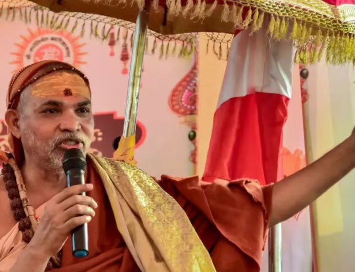 इलाहाबाद हाईकोर्ट का सख्त रुख: स्वामी अविमुक्तेश्वरानंद सरस्वती पर यौन शोषण आरोपों में FIR दर्ज करने का आदेश