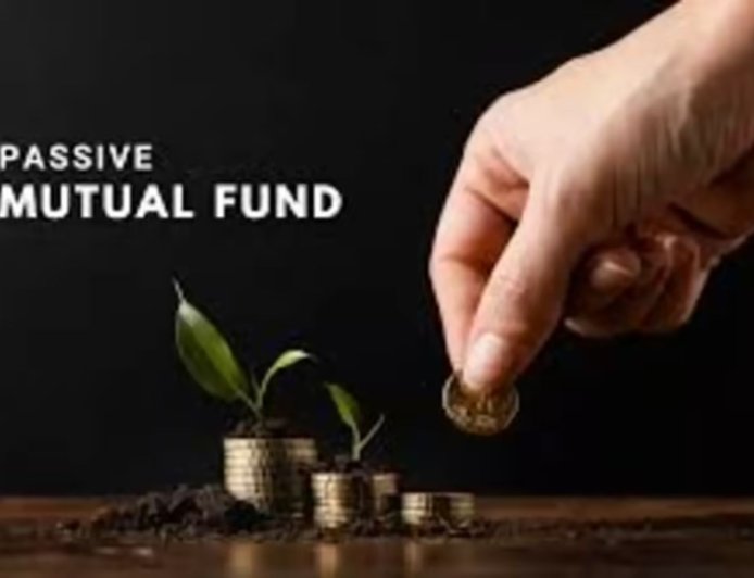 फोकस्ड फंड्स का जलवा: AUM 1.72 लाख करोड़ पार, महिंद्रा मैनुलाइफ ने रिटर्न में मारी बाजी