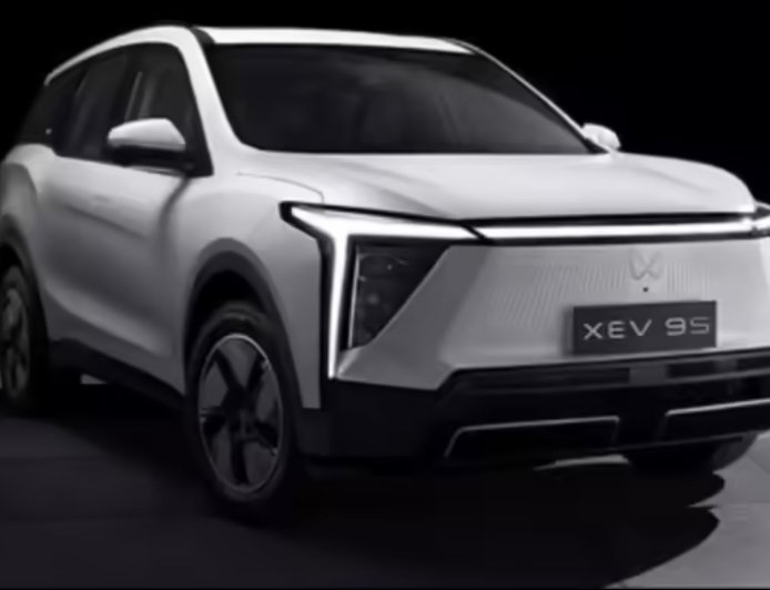 Mahindra XEV 9S हुआ और स्मार्ट: नया कस्टम ड्राइव मोड देगा पर्सनलाइज्ड ड्राइविंग अनुभव