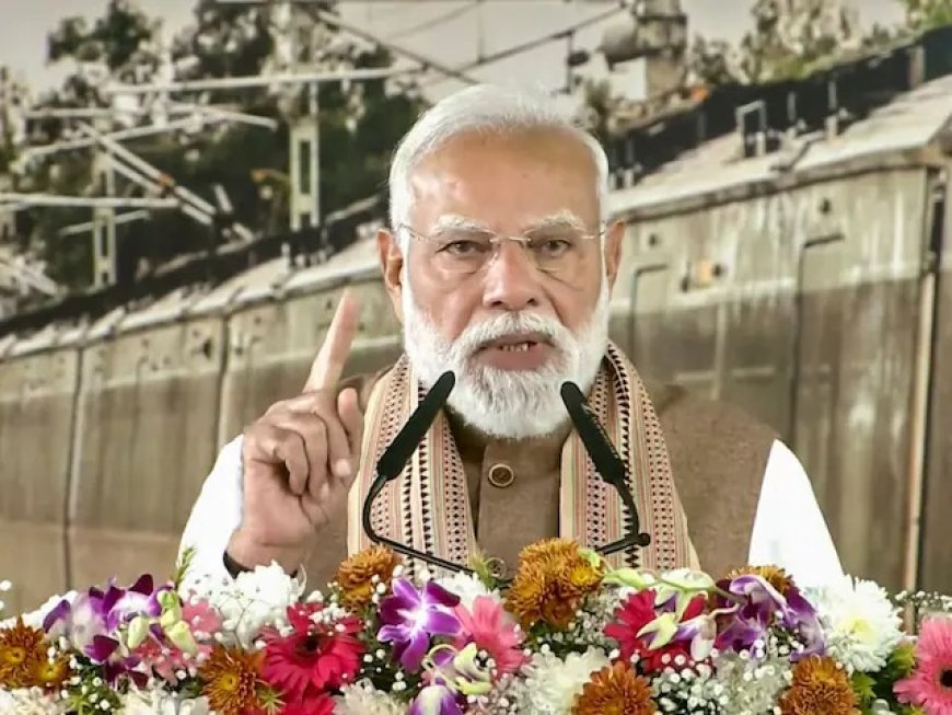 55 मिनट में मेरठ से दिल्ली पहुंचाएगी नमो भारत, मंच से गरजे नरेंद्र मोदी… देश की छवि बिगाड़ने में जुटी कांग्रेस