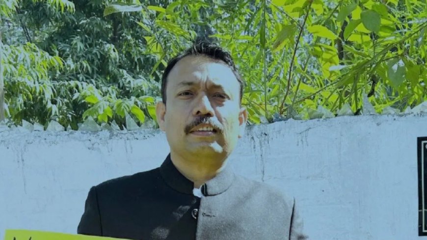 सरकारी नौकरी छोड़ी, अब राजनीति में एंट्री… वृंदावन से अलंकार अग्निहोत्री का राजनीतिक ऐलान, बनाई नई पार्टी