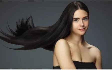 सफेद बालों से परेशान? करी पत्ते और नारियल तेल का यह घरेलू नुस्खा दिला सकता है राहत