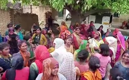 बुंदेलखंड के कुंडौरा गांव की अनोखी होली, जहां महिलाओं की चलती है हुकूमत और पुरुष रहते हैं घरों में कैद