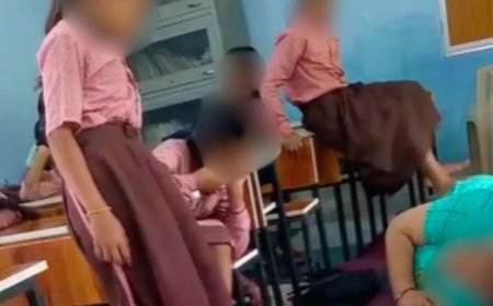 स्कूल में पढ़ाई छोड़ छात्राओं से मसाज कराती थी प्रधानाध्यापिका, चित्रकूट का वीडियो वायरल, हुई सस्पेंड