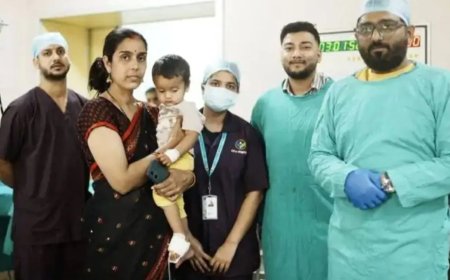 14 महीने के बच्चे के पेट से निकला ढाई इंच का स्क्रू, बिना ऑपरेशन डॉक्टरों ने बचाई जान