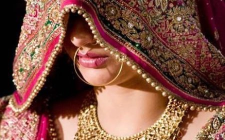 पकौड़ी खाने का बहाना बनाकर बस से फरार हुई नवविवाहिता, मुरादाबाद बस स्टैंड पर फिल्मी अंदाज में दिया पति को चकमा