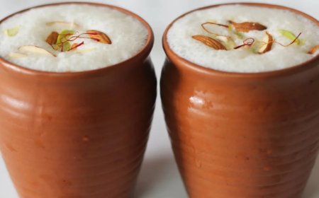 बिना चीनी के भी बन सकती है स्वादिष्ट लस्सी, जानिए हेल्दी मलाईदार लस्सी बनाने का आसान तरीका