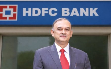HDFC बैंक में बड़ा झटका: चेयरमैन अतनु चक्रवर्ती का इस्तीफा, शेयर बाजार में मचा हड़कंप
