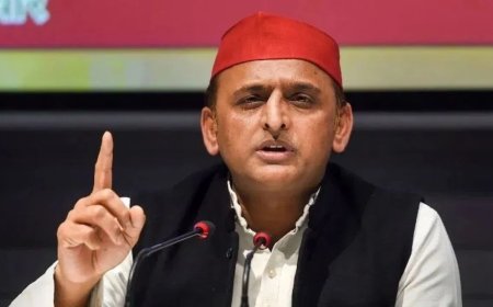 UP चुनाव से पहले अखिलेश यादव का बड़ा दांव… महिला वोटरों के लिए मूर्ति देवी-मालती देवी सम्मान का ऐलान