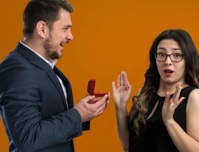 शादी में देरी की वजह बन सकती है घर की यह दिशा, जानिए वास्तु क्या कहता है