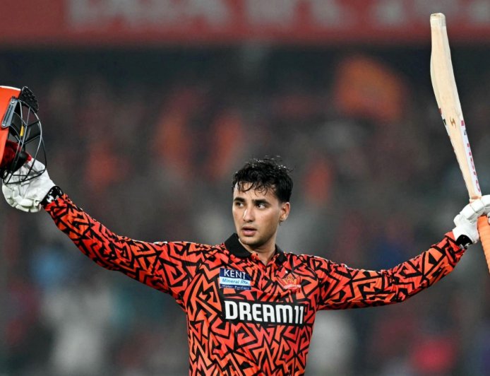 आईपीएल 2026 में दिखेगा नया कप्तान? अभिषेक शर्मा को मिल सकती है सनराइजर्स हैदराबाद की जिम्मेदारी