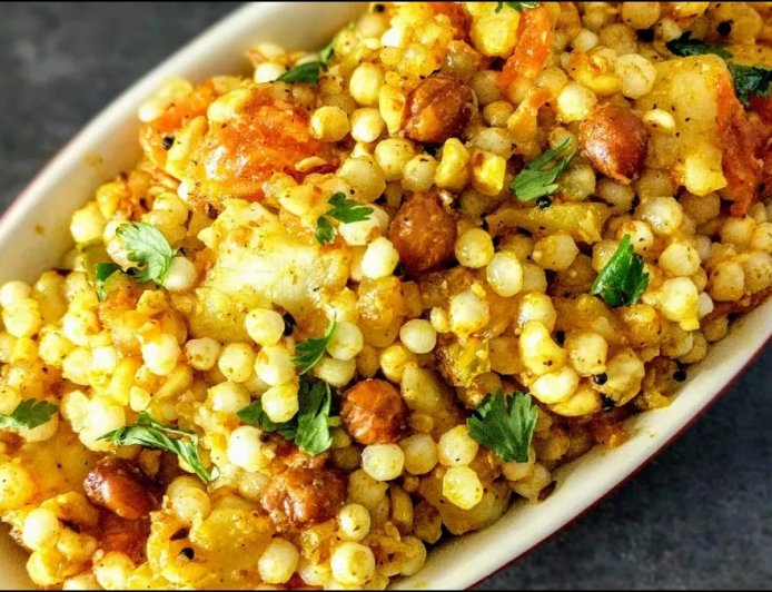 अब बिना भिगोए बनाएं साबूदाना खिचड़ी, मिनटों में तैयार होगी स्वादिष्ट व्रत स्पेशल डिश