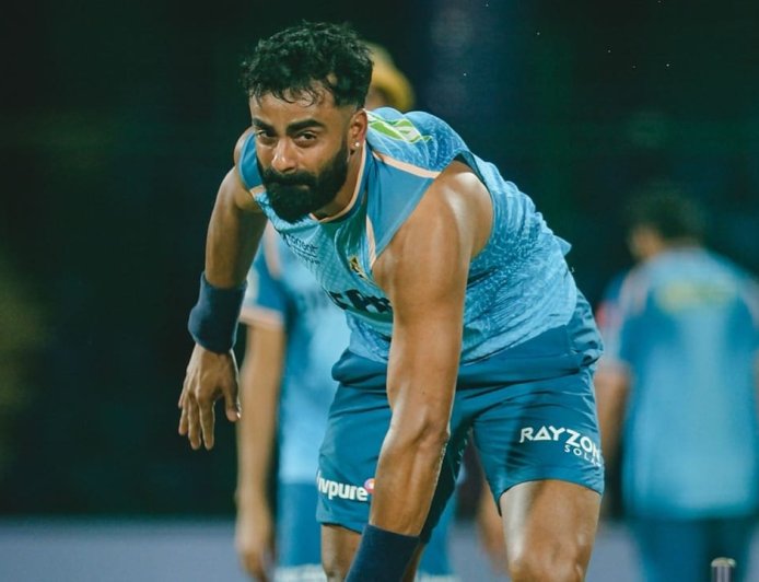 IPL 2026 में गुजरात टाइटंस का सरप्राइज फैसला, अचानक इस खिलाड़ी को टीम में लिया