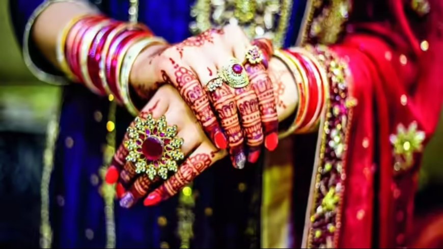 पहली पत्नी रहते की दूसरी शादी, 10 साल की जांच के बाद सेक्शन ऑफिसर द्वारिका प्रसाद बर्खास्त