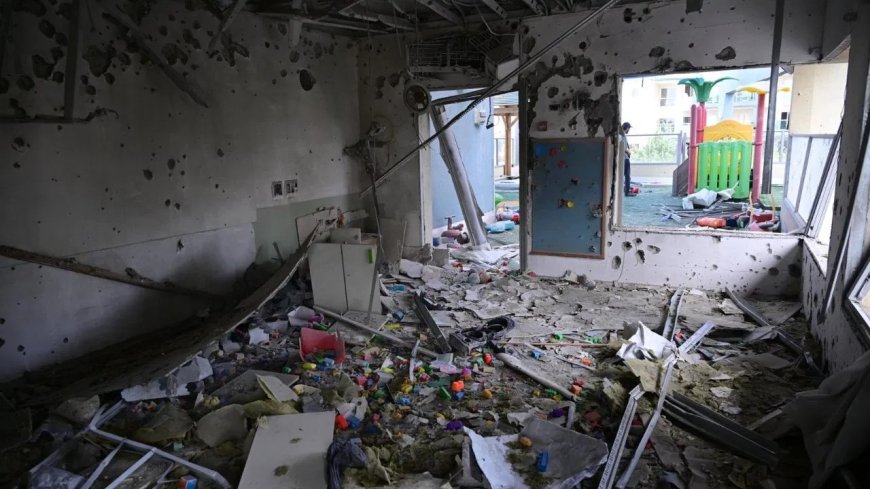 ईरान का अब तक का सबसे बड़ा मिसाइल हमला, इजराइल के कई शहरों में भारी तबाही