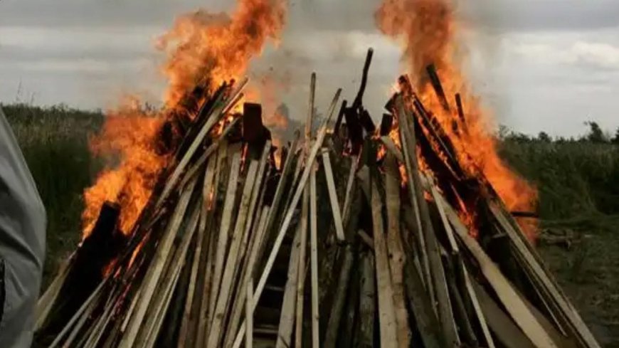 मुरादाबाद में इंसानियत की मिसाल, मुस्लिम समुदाय ने किया हिंदू बुजुर्ग का अंतिम संस्कार