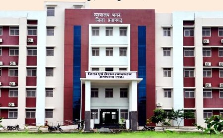 प्रतापगढ़ कोर्ट को बम से उड़ाने की धमकी: ईमेल से मचा हड़कंप, पुलिस ने बढ़ाई सुरक्षा