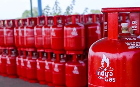 गौरीगंज में गैस एजेंसी पर मनमानी के आरोप, बिना जानकारी के हो रही बुकिंग से उपभोक्ता परेशान