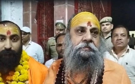 काली माता मंदिर में बड़ा एक्शन… जूना अखाड़े का सख्त फैसला, पुलिस की मौजूदगी में हटाए गए महंत