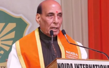 ग्रेटर नोएडा दीक्षांत समारोह में राजनाथ सिंह का बड़ा बयान, बोले- GEN Z है सबसे बेस्ट पीढ़ी