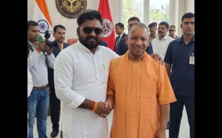 फर्जी फोटो से CM का करीबी बनने की कोशिश, पंचायत सहायक पर गंभीर आरोप