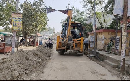 अमेठी में नई बनी आरसीसी सड़कों पर भ्रष्टाचार के आरोप, चौड़ाई घटने से बढ़ी परेशानी