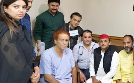 मुरादाबाद नगर सीट पर बढ़ी सियासी हलचल, आजम खान की मुंह बोली बेटी एकता कौशिक की एंट्री से नए संकेत