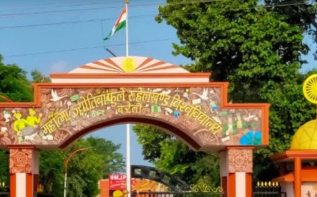 एडमिट कार्ड की छोटी सी गलती बनी बड़ी आफत… परीक्षा से वंचित हुए 12 छात्र, यूनिवर्सिटी की लापरवाही ने छीना भविष्य