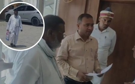 जिंदा शख्स को 14 साल से सरकारी रिकॉर्ड में दिखाया गया मृत, पेंशन ले रहा है फिर भी लड़ा रहा पहचान की जंग