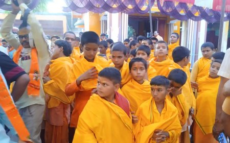 जय परशुराम के जयघोष से गूँजी अमेठी, भव्य शोभायात्रा में उमड़ा जनसैलाब