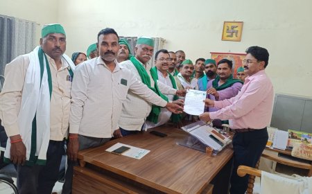 भाकियू के धरने का असर: अयोध्या में यूरिया बिक्री पर लगी रोक हटी, किसानों को मिली राहत