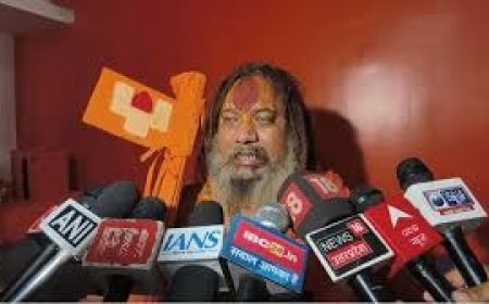 खड़गे के बयान पर अयोध्या में बवाल: संत परमहंसाचार्य ने दर्ज कराई तहरीर, कार्रवाई की मांग