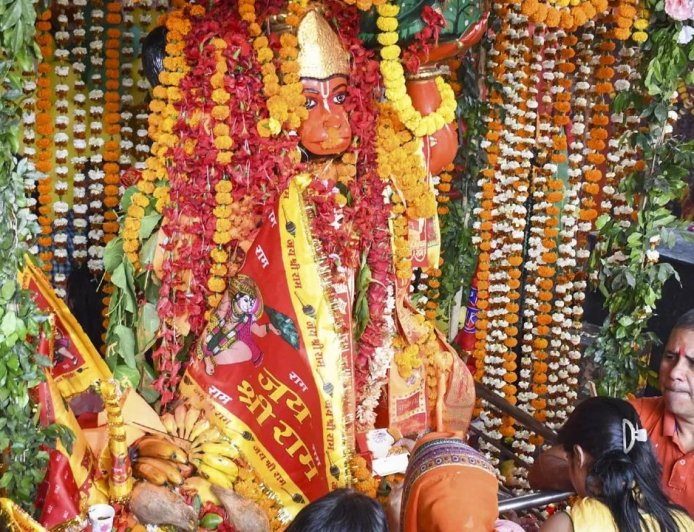 हनुमान जयंती 2026: शाम की पूजा भी देती है उतना ही फल, जानें शुभ मुहूर्त और आसान विधि