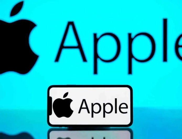 एपल की पर्यावरण रिपोर्ट 2026: रिसाइकल मटेरियल और ग्रीन एनर्जी में बड़ी उपलब्धि