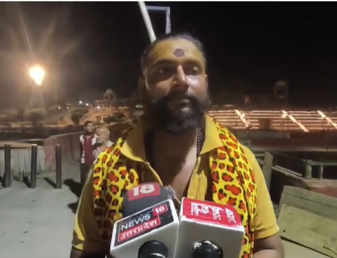 राम की पैड़ी पर बड़ा खुलासा: घाट किनारे मांस-मछली और शराब का सेवन, संतों ने रंगे हाथ पकड़ा