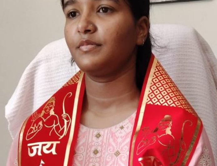 अयोध्या की बेटी आराध्या बनी यूपी टॉपर, जज बनकर समाज सेवा का बड़ा सपना