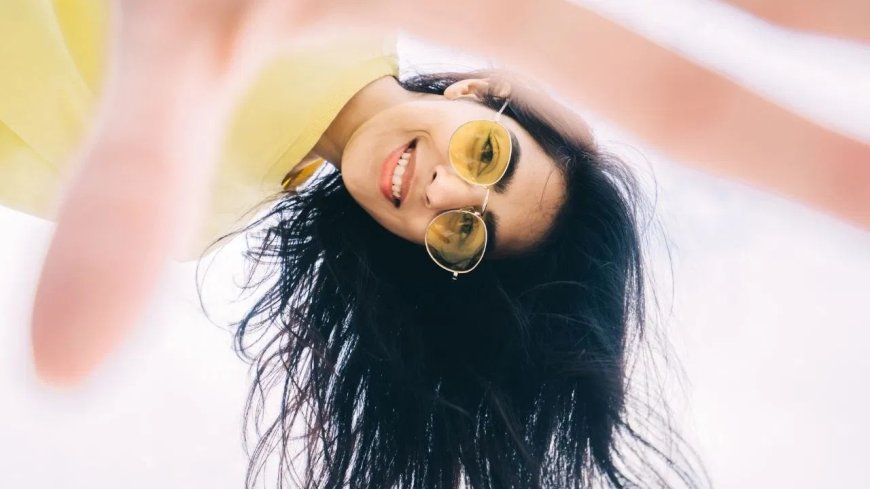 गर्मी में बालों की देखभाल जरूरी, अपनाएं आसान टिप्स और रखें बाल हेल्दी