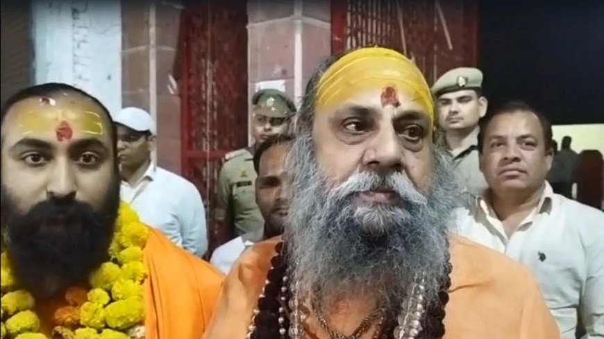 काली माता मंदिर में बड़ा एक्शन… जूना अखाड़े का सख्त फैसला, पुलिस की मौजूदगी में हटाए गए महंत