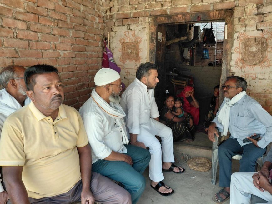 सऊदी अरब में युवक की मौत, अयोध्या में परिजनों से मिले सपा नेता, शव भारत लाने का दिया आश्वासन