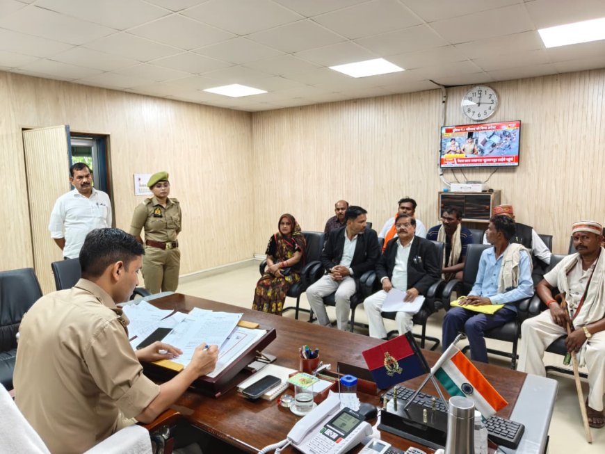 कौशांबी में पुलिस अधीक्षक की जनसुनवाई, शिकायतों के त्वरित और निष्पक्ष निस्तारण के सख्त निर्देश