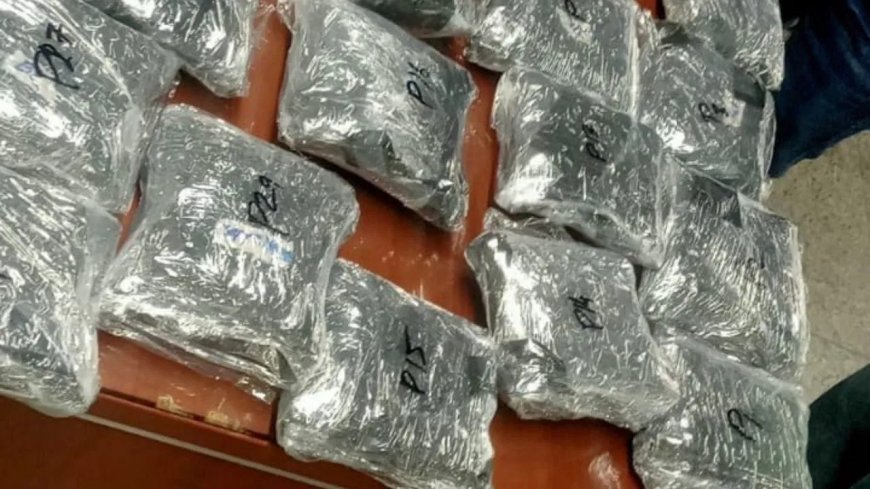 लखनऊ एयरपोर्ट पर 14.5 करोड़ की ड्रग्स बरामद, ओमान एयरवेज से आया तस्कर गिरफ्तार