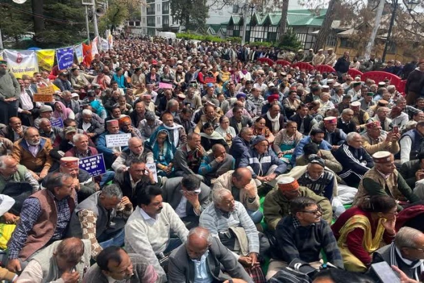 कौशांबी में पेंशनर्स का प्रदर्शन: 10 सूत्रीय मांगों को लेकर सरकार के खिलाफ खुला मोर्चा