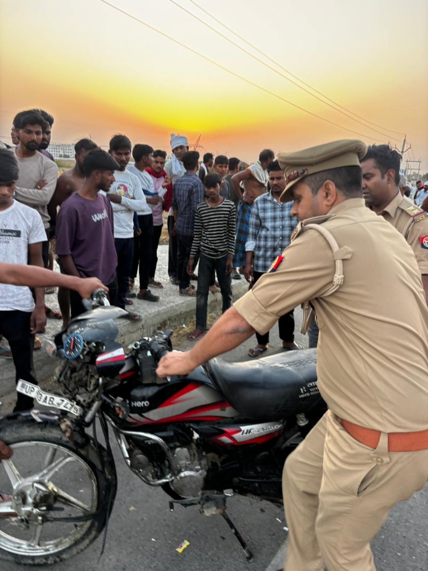 कौशांबी में भीषण हादसा: डंपर की टक्कर से बाइक सवार की मौत, चालक फरार
